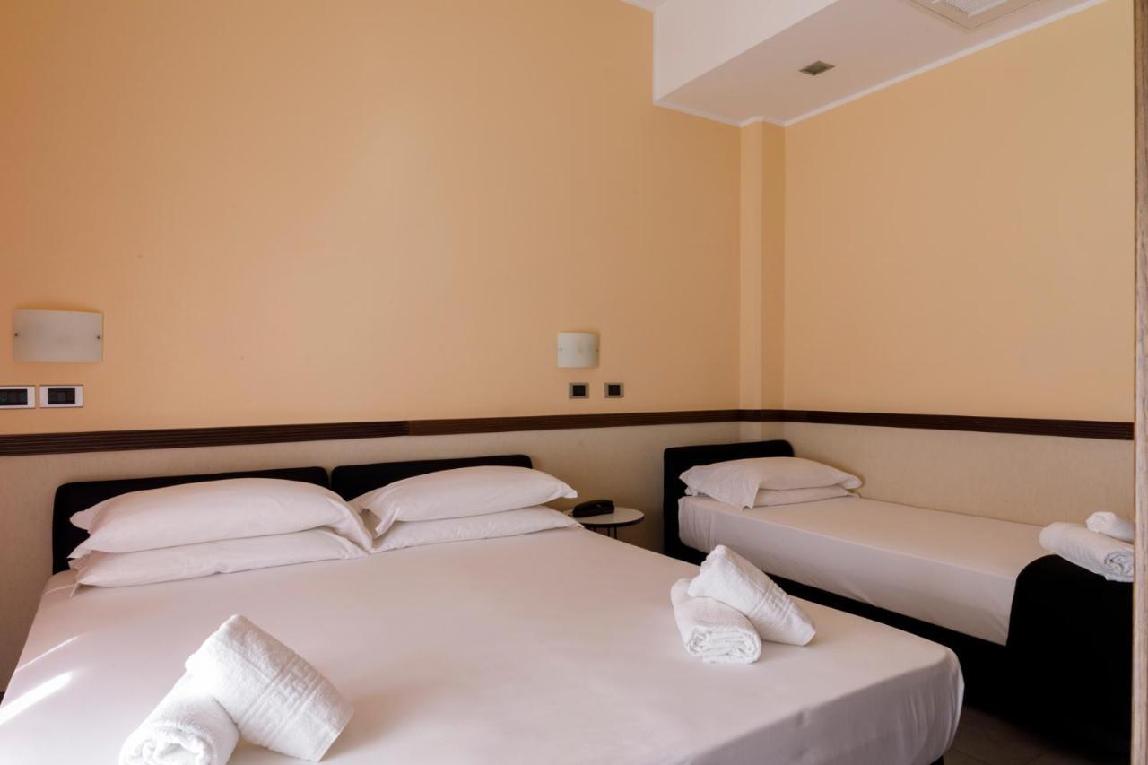 Hotel Derby Rimini Ngoại thất bức ảnh