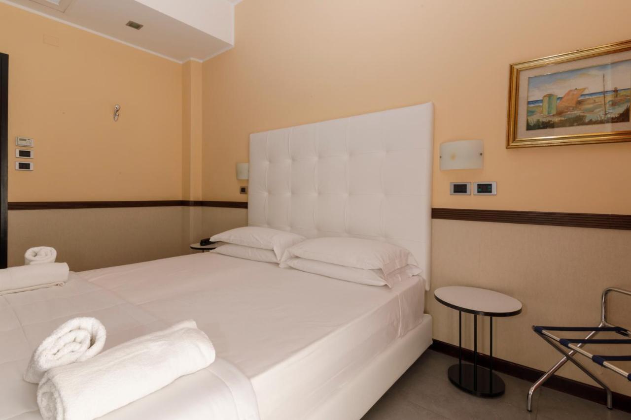 Hotel Derby Rimini Ngoại thất bức ảnh