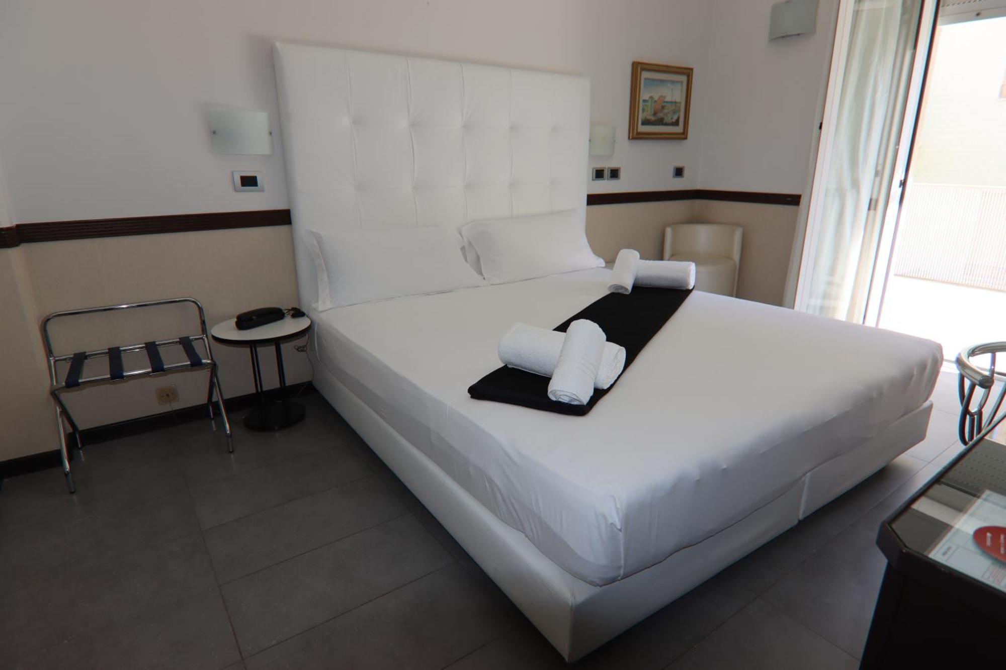 Hotel Derby Rimini Ngoại thất bức ảnh