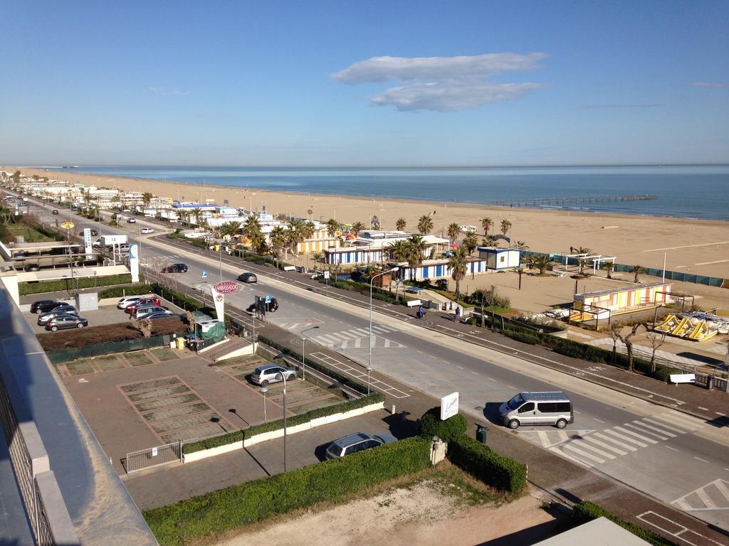 Hotel Derby Rimini Ngoại thất bức ảnh